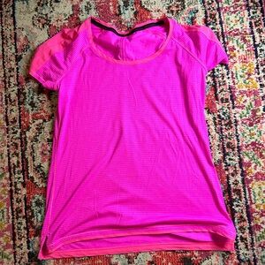 Lululemon top